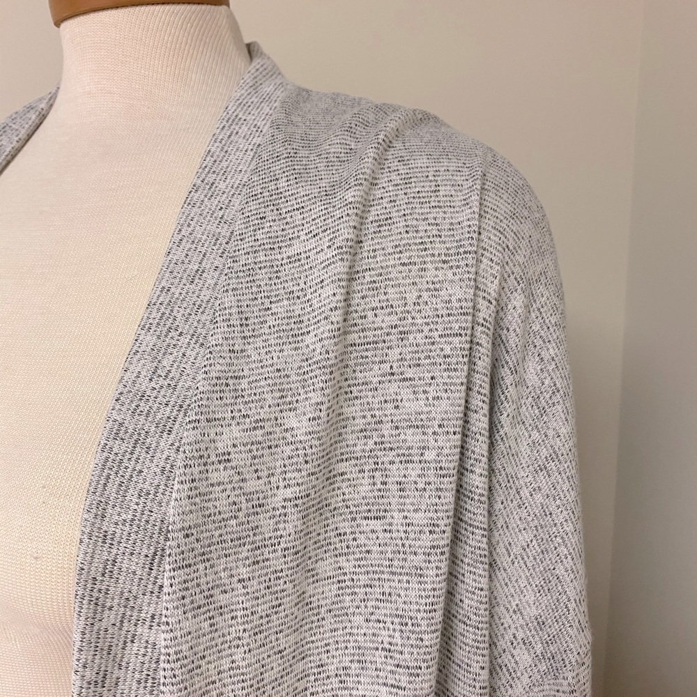 Grey Cardigan - Picture 2 of 4
